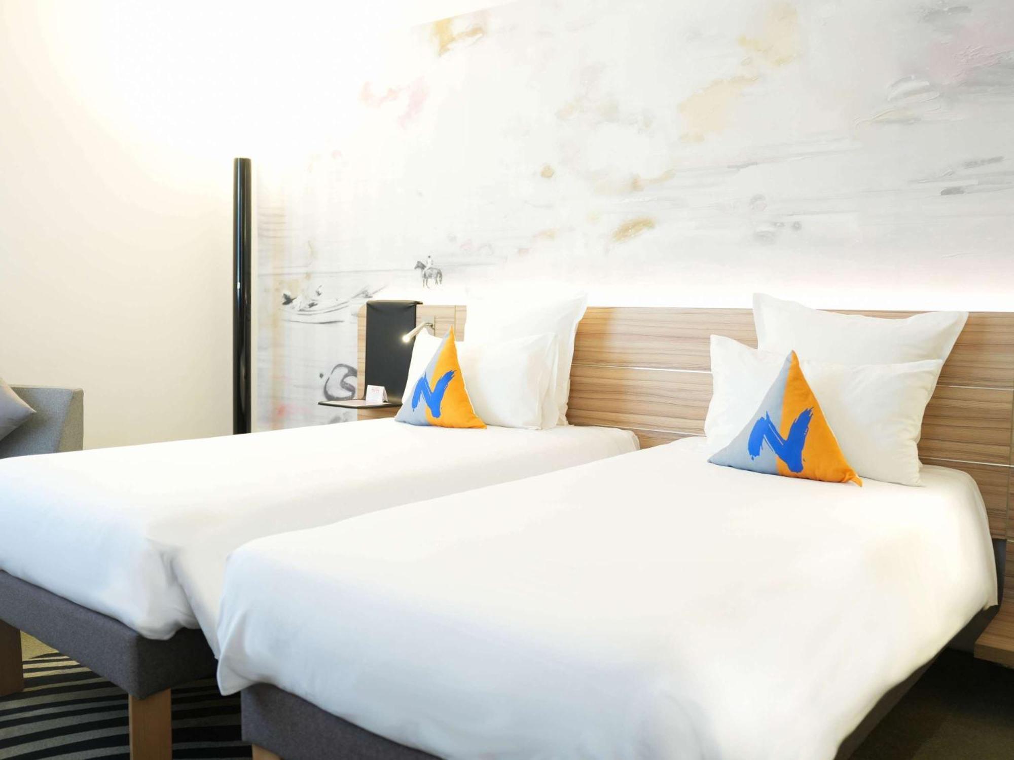 Novotel Tunis Lac Bagian luar foto