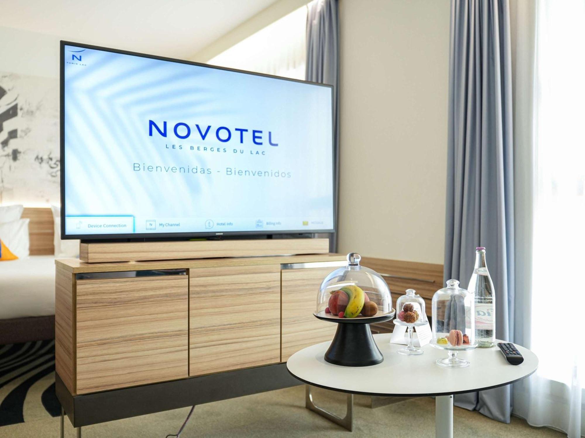 Novotel Tunis Lac Bagian luar foto