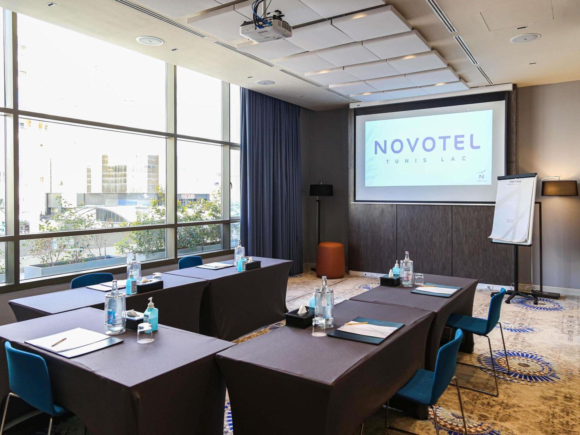 Novotel Tunis Lac Bagian luar foto