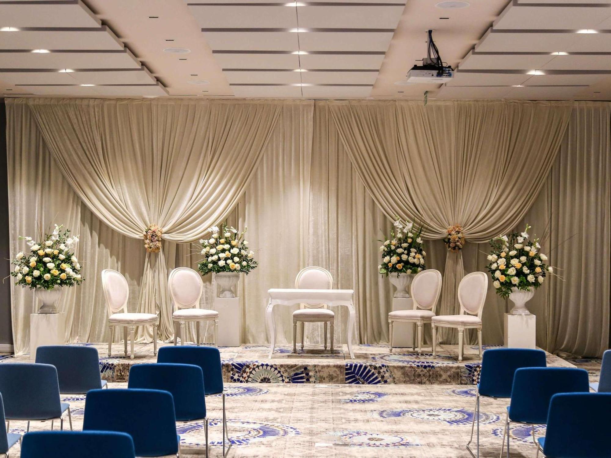 Novotel Tunis Lac Bagian luar foto